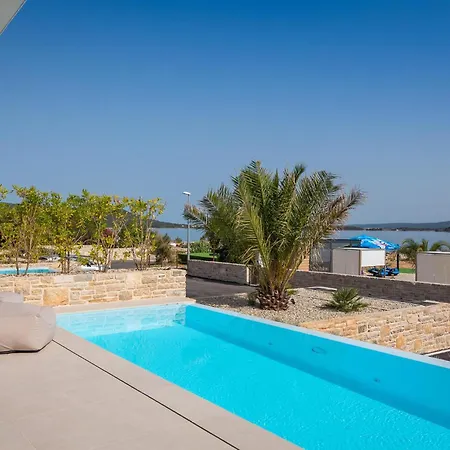 Casa vacanze Luxurious In Tkon