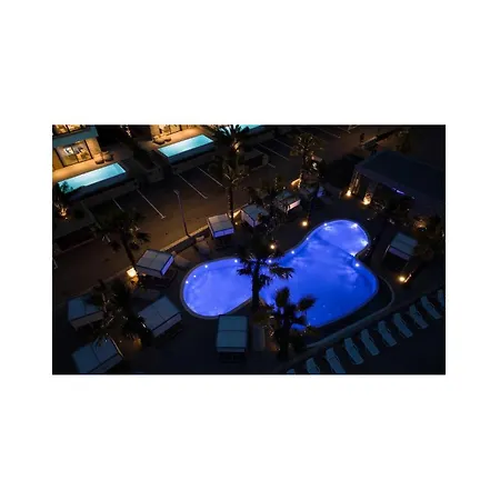 Luxurious In بيت للعطل تكون